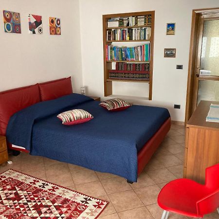 ساساري B&B Marsiglia المظهر الخارجي الصورة
